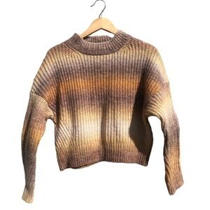 Aqua Crewneck Pullover Cropped Sweater Size S